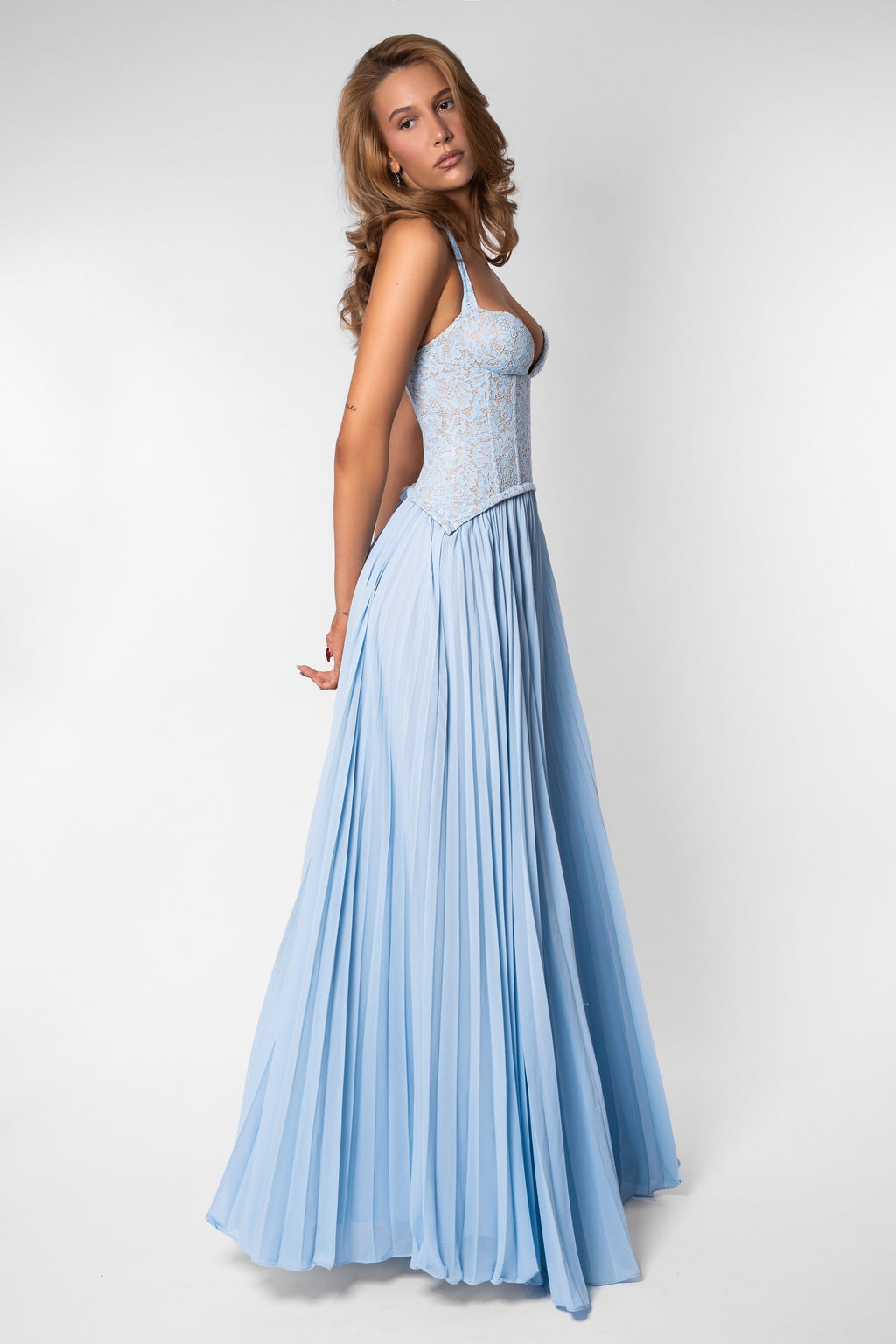 Ottilie Sweetheart Lace Bodice Pleated Chiffon Maxi Dress in Blue