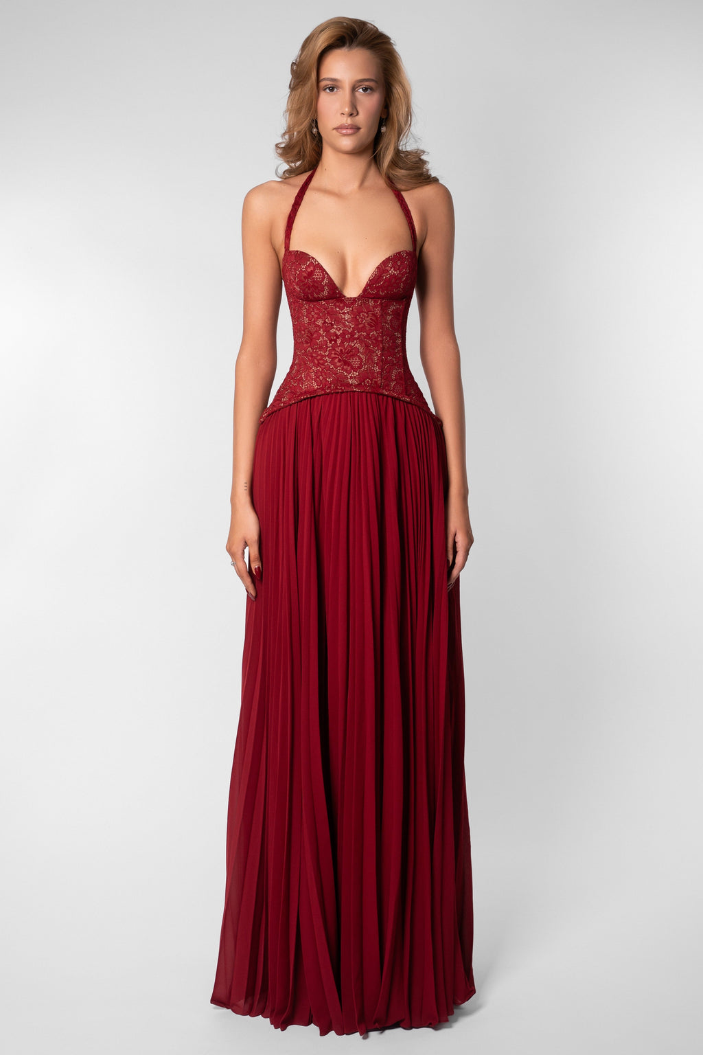 Seraphina Sweetheart Lace Splice Pleated Chiffon Maxi Dress in Red